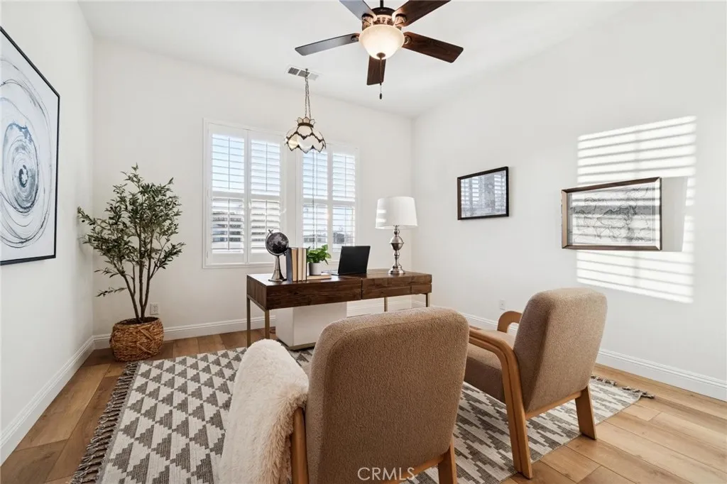 15930 Mandalay Road, Canyon Country, California 91387 home-pic-29