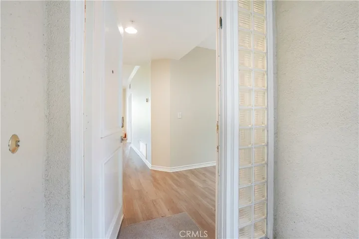 2243 Martin 217, Irvine, California 92612