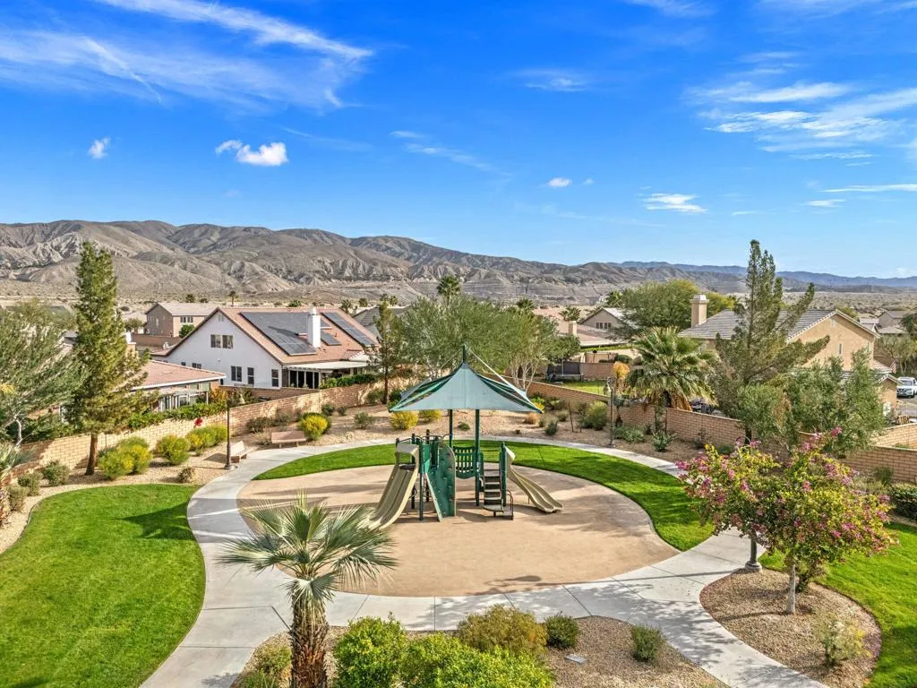 37576 Breydon Street, Indio, California 92203 home-pic-38