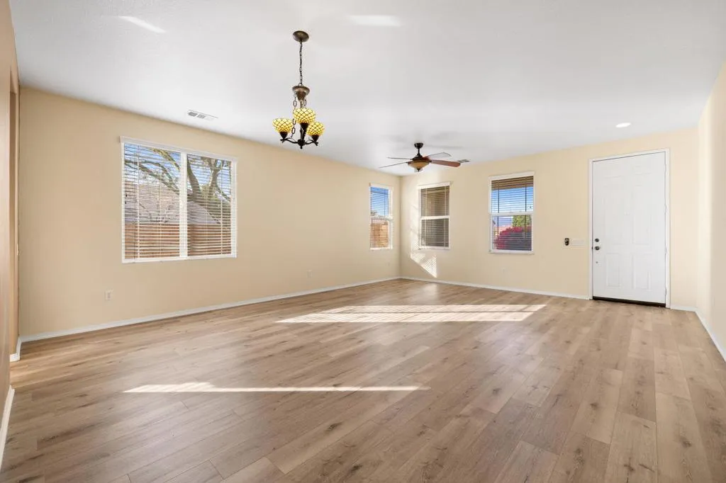 37576 Breydon Street, Indio, California 92203 home-pic-14