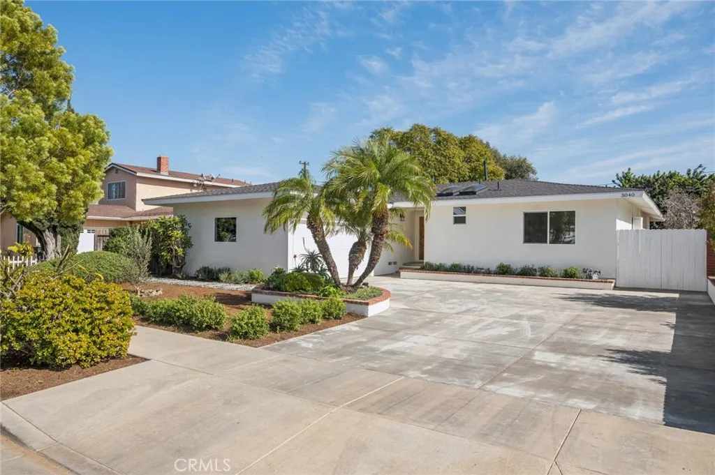 3040 Killybrooke, Costa Mesa, California 92626 home-pic-2