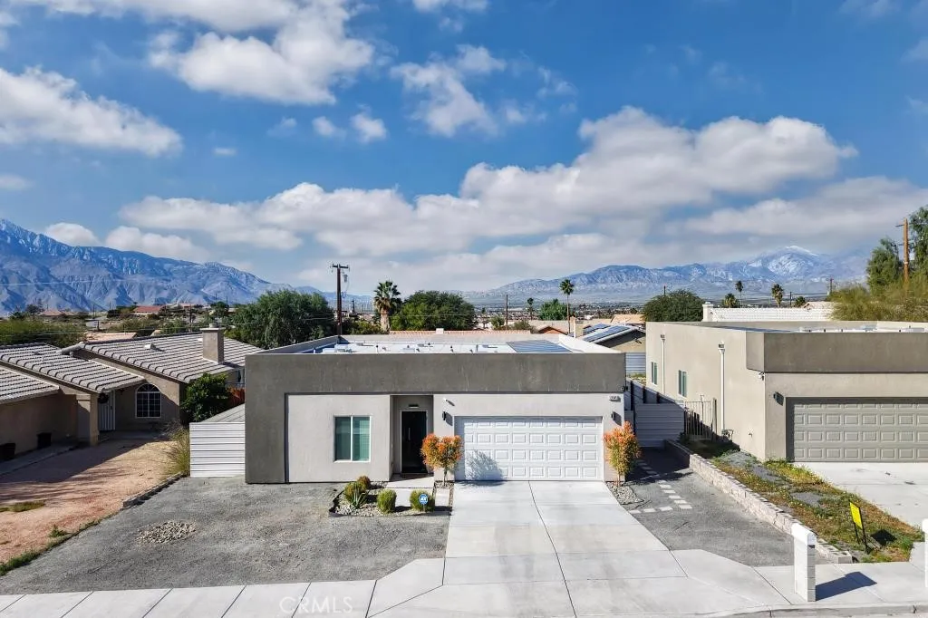 13645 Quinta, Desert Hot Springs, California 92240 home-pic-1