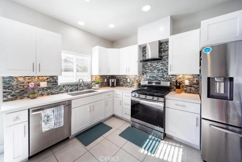 13645 Quinta, Desert Hot Springs, California 92240 home-pic-10