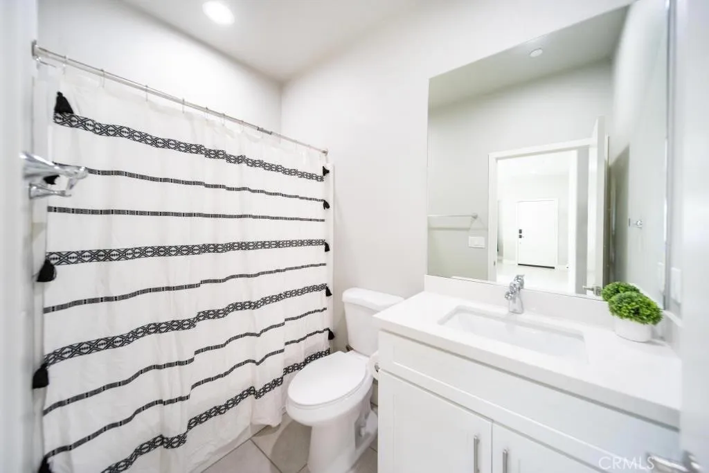 13645 Quinta, Desert Hot Springs, California 92240 home-pic-11