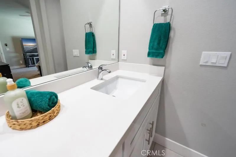 13645 Quinta, Desert Hot Springs, California 92240 home-pic-16