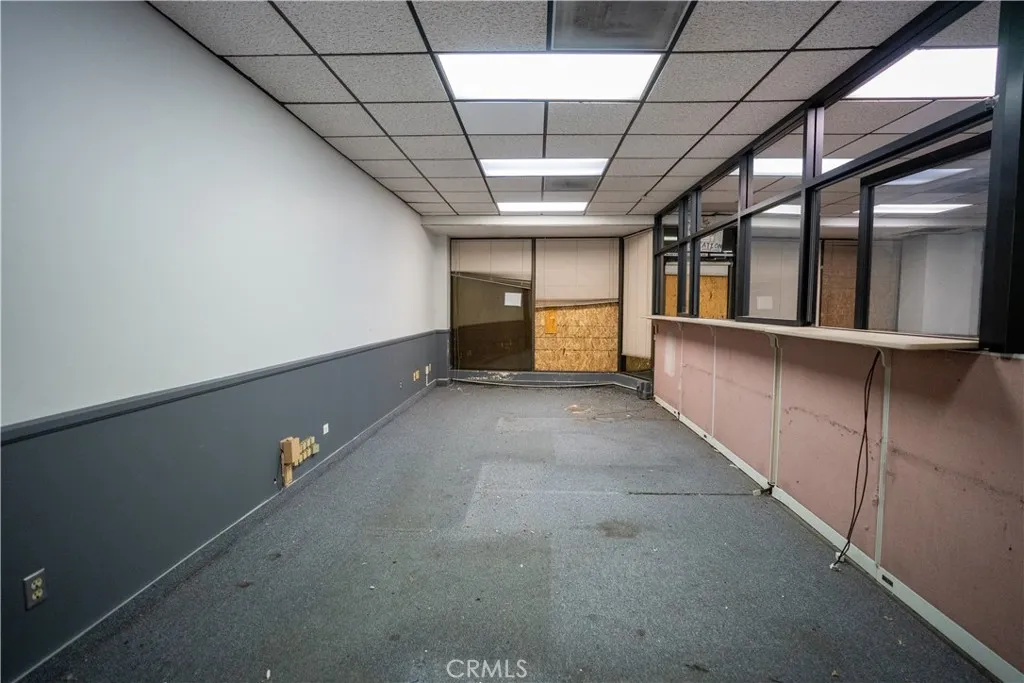 802 N E, San Bernardino, California 92410 — photo 5