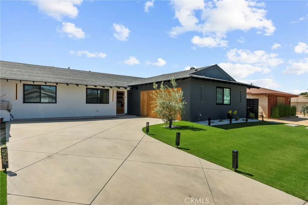 2282 Brentwood Street, Simi Valley, California 93063 home-pic-2