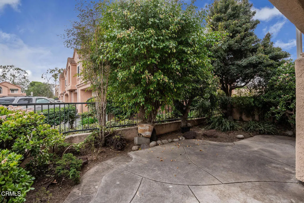805 Moby Dick Lane, Oxnard, California 93030 home-pic-27