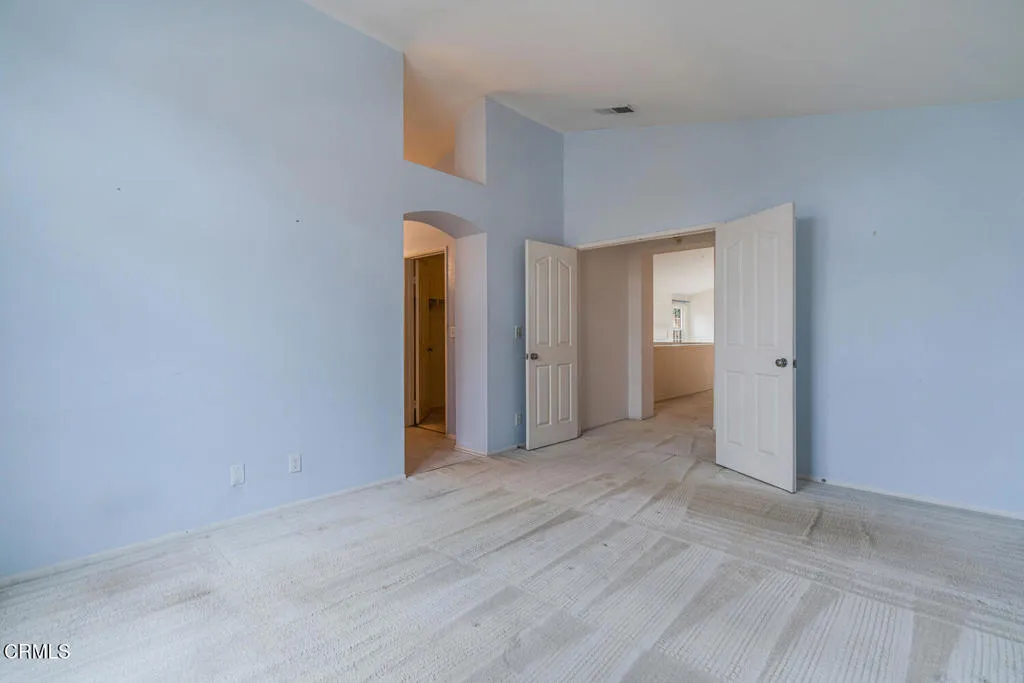 805 Moby Dick Lane, Oxnard, California 93030 home-pic-14