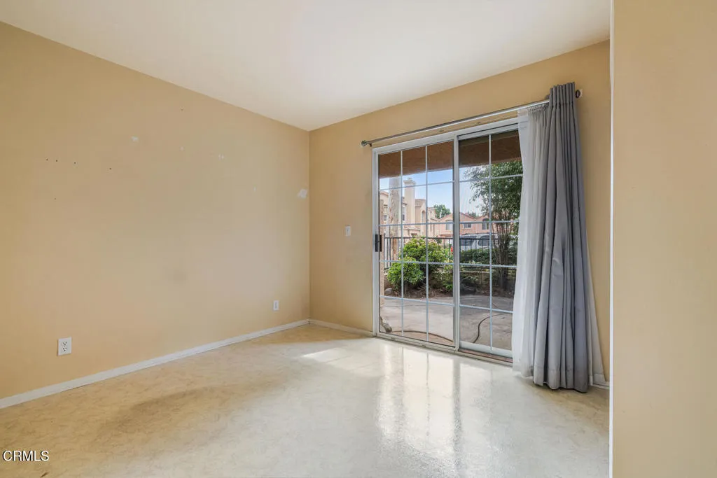 805 Moby Dick Lane, Oxnard, California 93030 home-pic-21