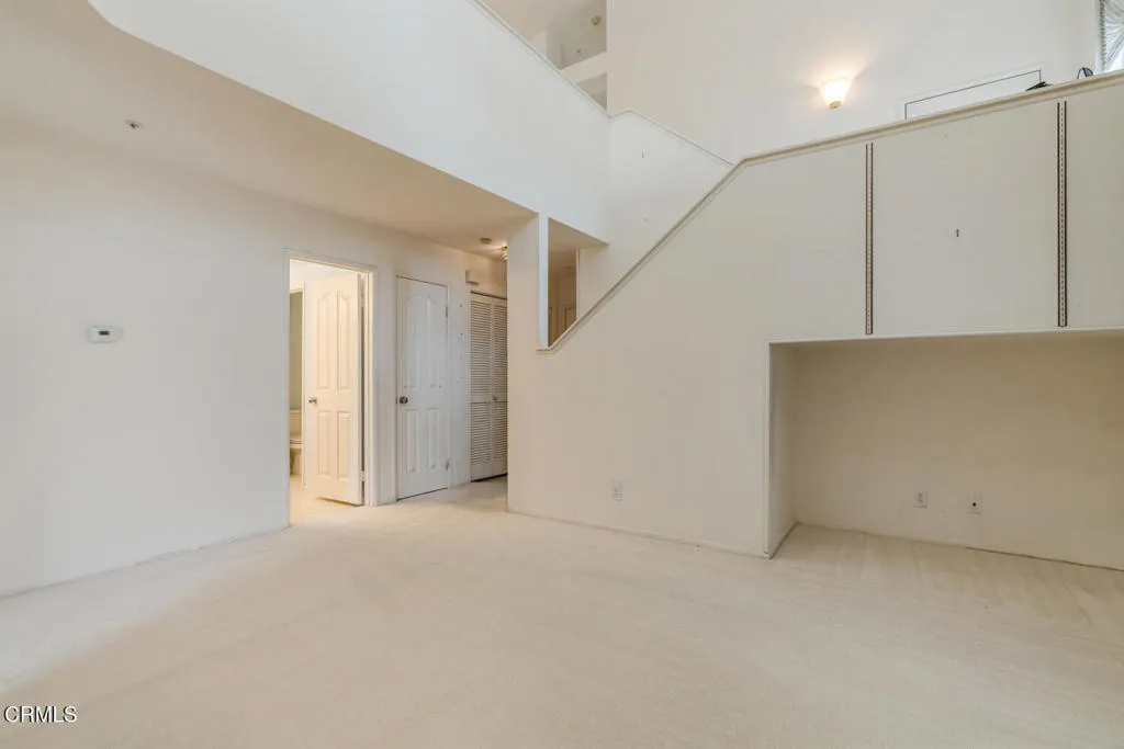 805 Moby Dick Lane, Oxnard, California 93030 home-pic-20