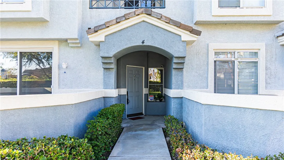 2230 Indigo Hills Drive 4, Corona, California 92879 home-pic-32