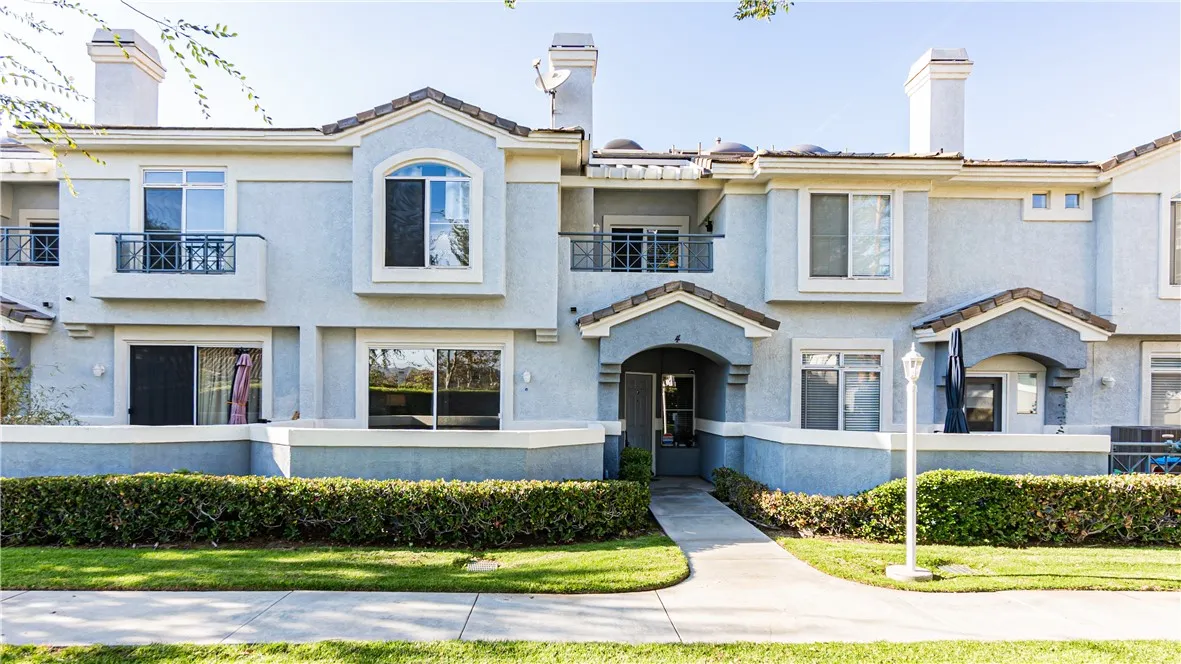 2230 Indigo Hills Drive 4, Corona, California 92879 home-pic-1