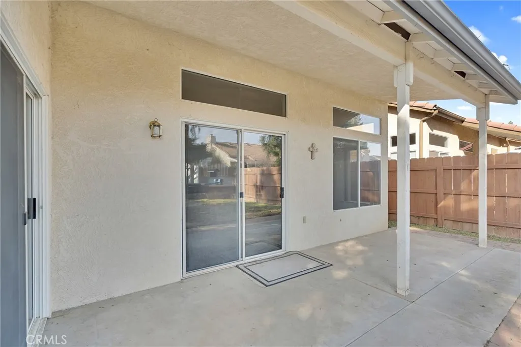 8590 N Sierra Vista, Fresno, California 93720 home-pic-25