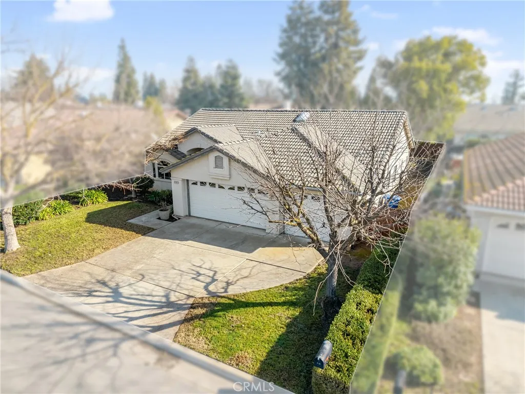8590 N Sierra Vista, Fresno, California 93720 home-pic-2