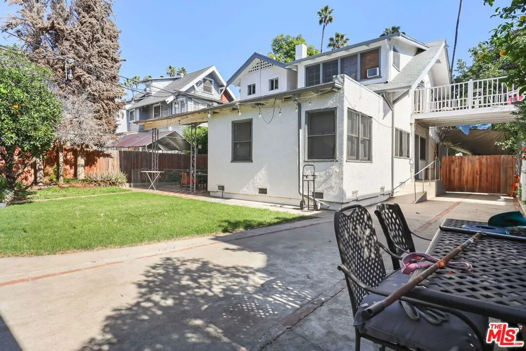 1807 N Van Ness Avenue, Los Angeles, California 90028 home-pic-7