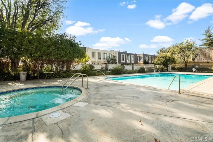 15047 Chatsworth, San Fernando, California 91345