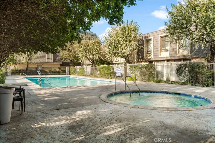 15047 Chatsworth, San Fernando, California 91345