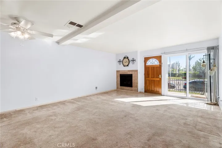 15047 Chatsworth, San Fernando, California 91345