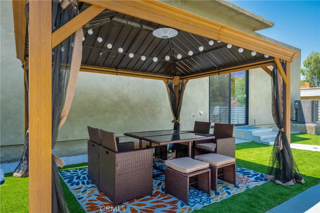 67668 El Sombrero, Desert Hot Springs, California 92241 home-pic-14