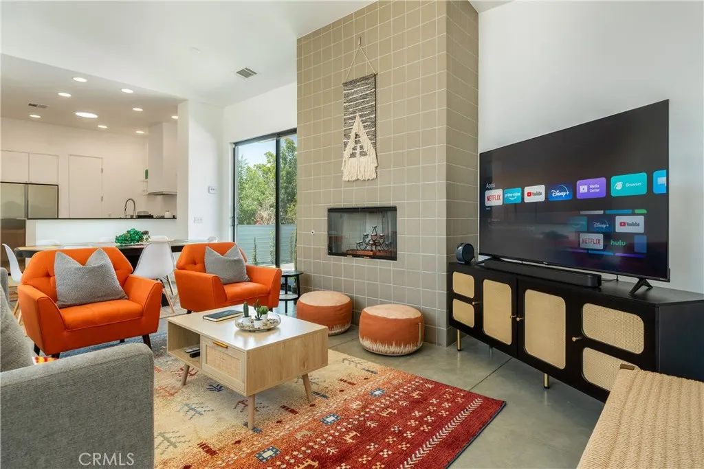 67668 El Sombrero, Desert Hot Springs, California 92241 home-pic-3
