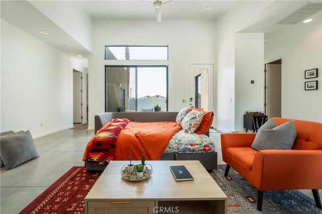 67668 El Sombrero, Desert Hot Springs, California 92241 home-pic-12
