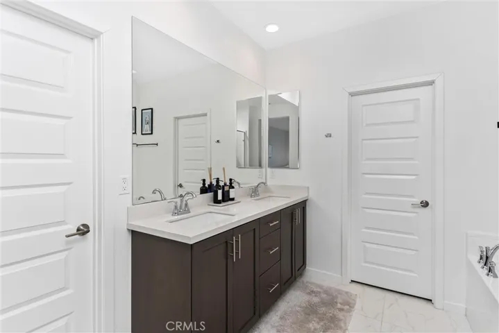 Dual Vanities