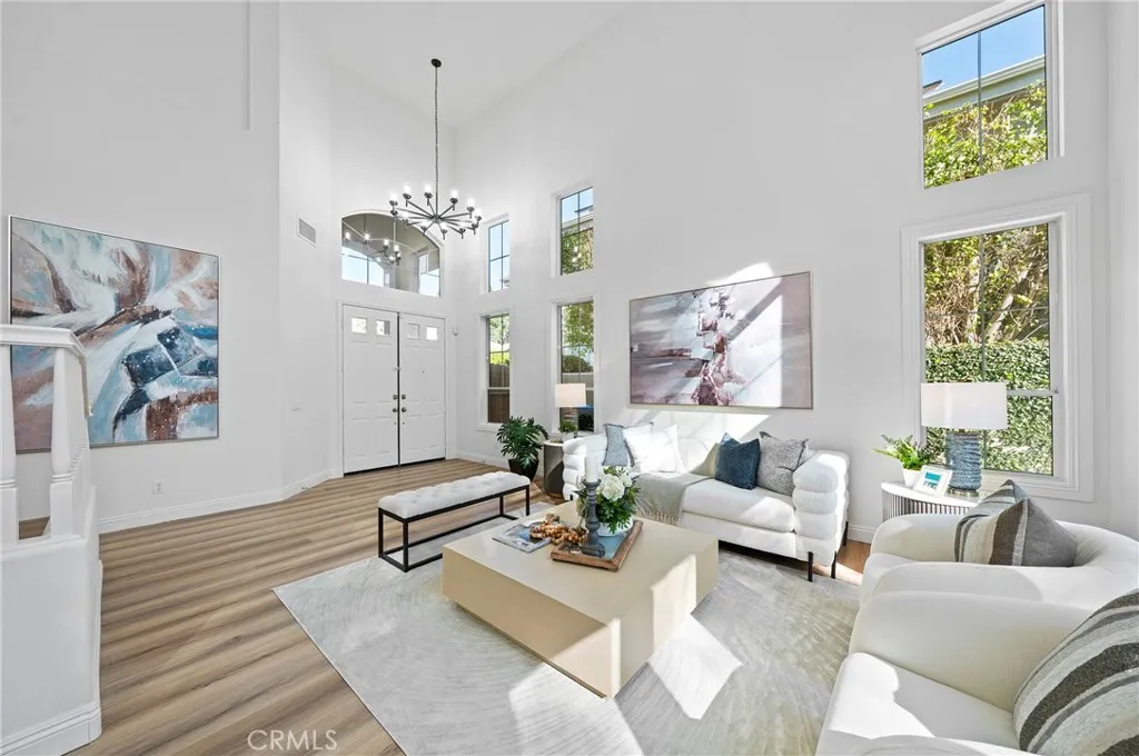 18 Broadleaf, Irvine, California 92612 home-pic-3