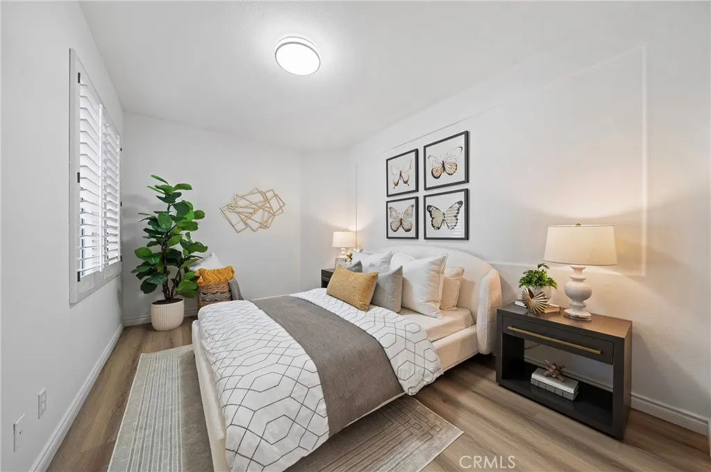18 Broadleaf, Irvine, California 92612 home-pic-29