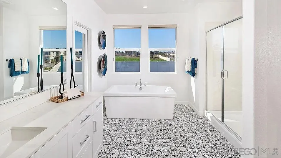 130 Mellano Way, Oceanside, California 92057 home-pic-17