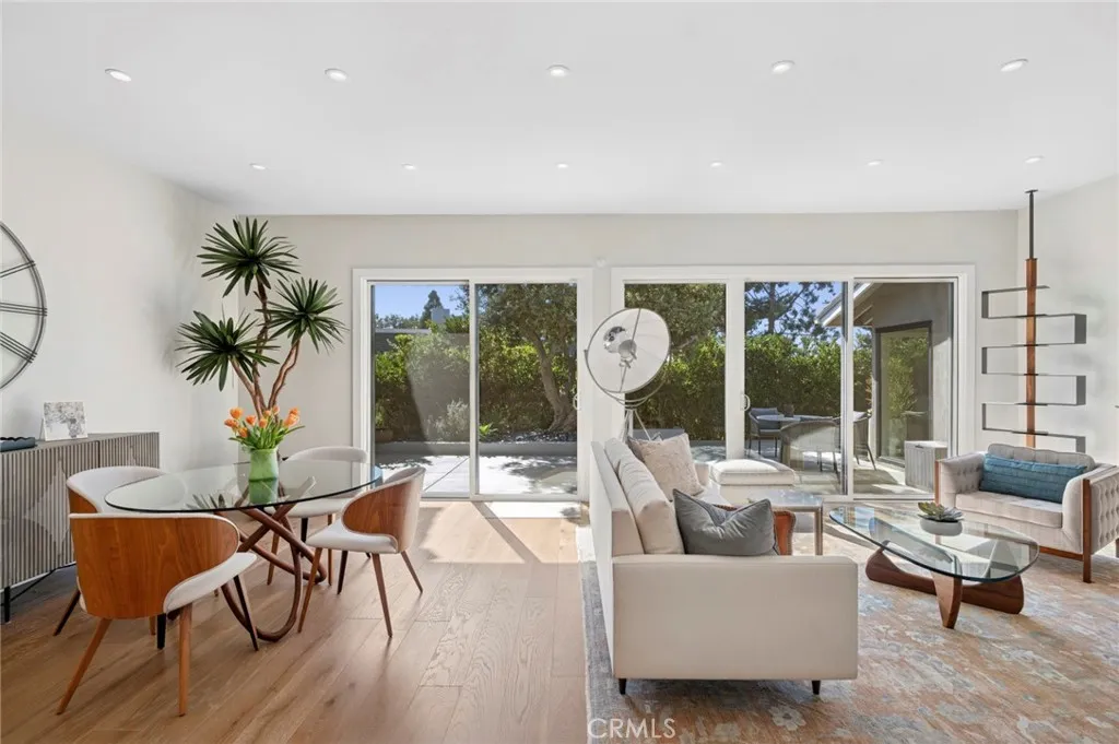 3 Rue Cannes, Newport Beach, California 92660 home-pic-5
