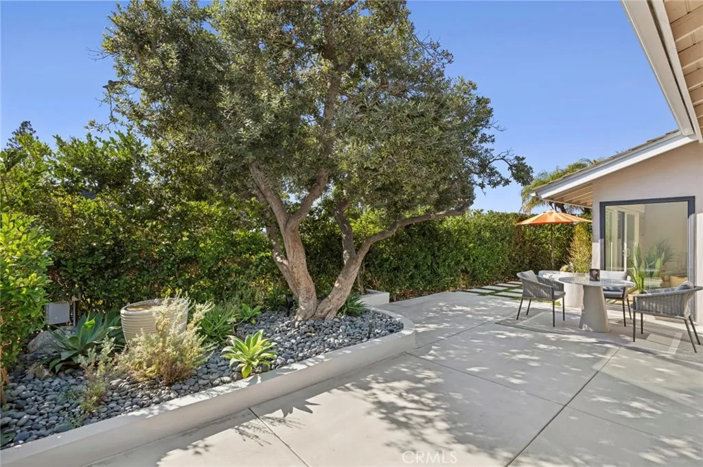 3 Rue Cannes, Newport Beach, California 92660 home-pic-25