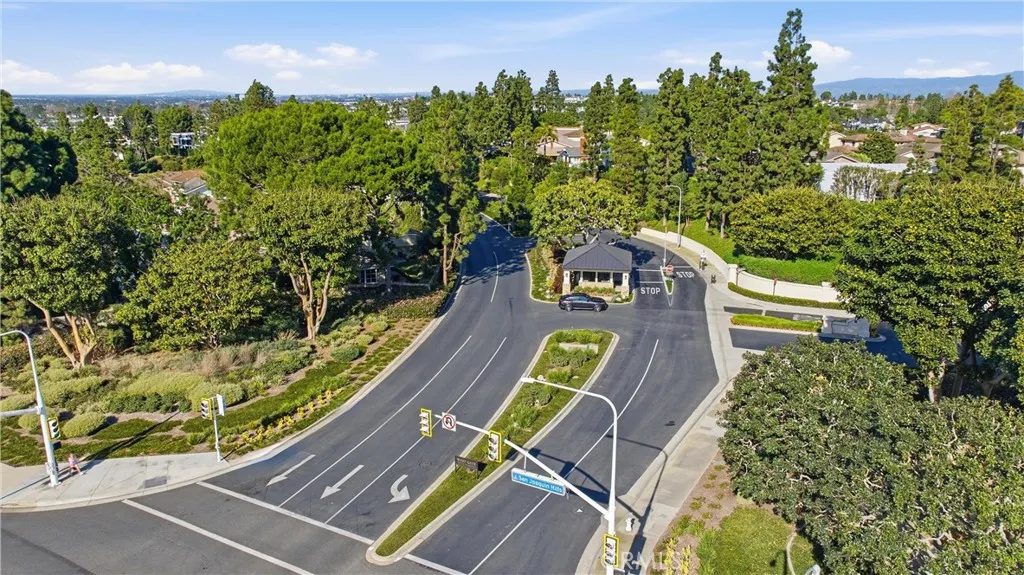 3 Rue Cannes, Newport Beach, California 92660 home-pic-29