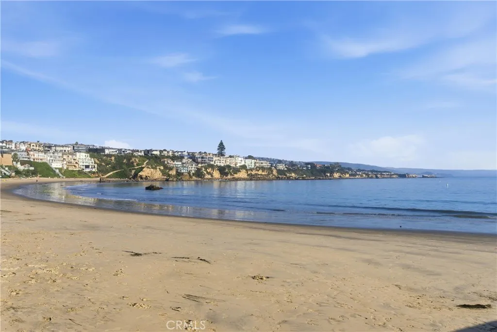 3 Rue Cannes, Newport Beach, California 92660 home-pic-44