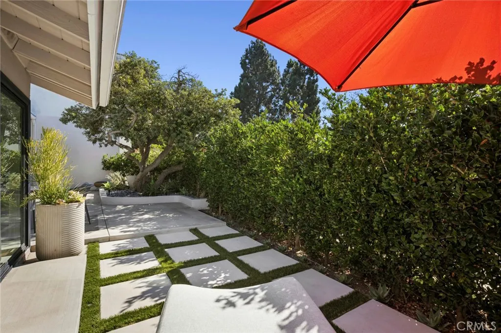 3 Rue Cannes, Newport Beach, California 92660 home-pic-27