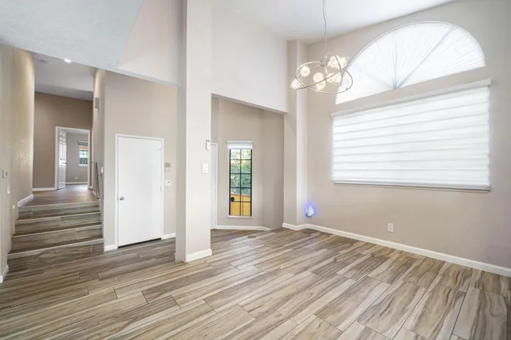 28-web-or-mls-ACRywayPl_OPMG_1125_028