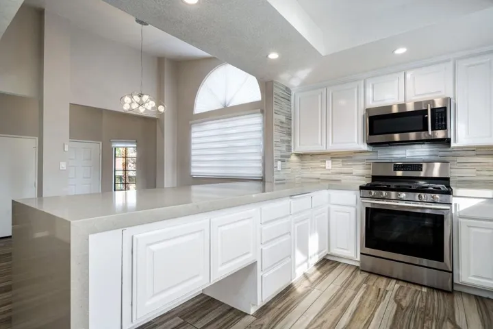 32-web-or-mls-ACRywayPl_OPMG_1125_032