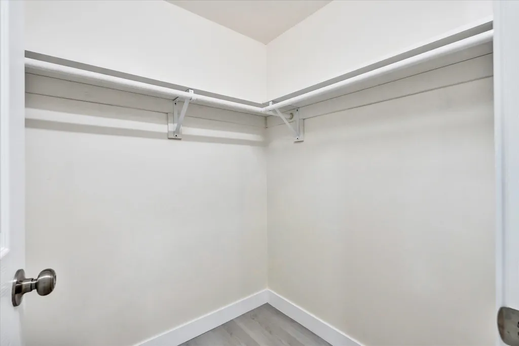 28315 Rochelle Ave, Hayward, California 94544 home-pic-28