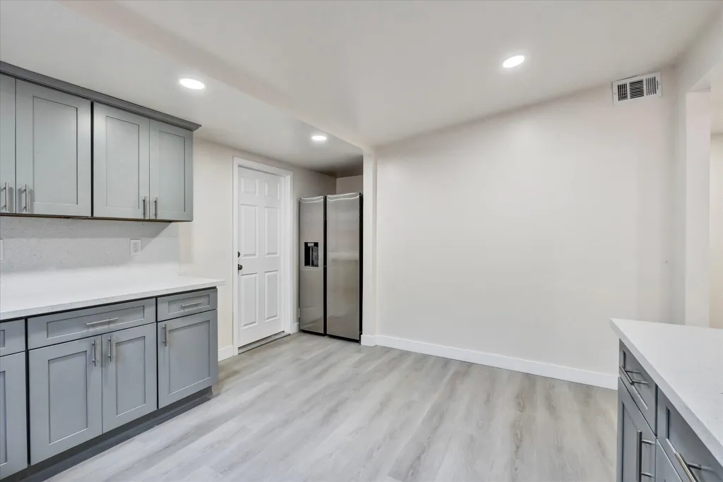 28315 Rochelle Ave, Hayward, California 94544 home-pic-18