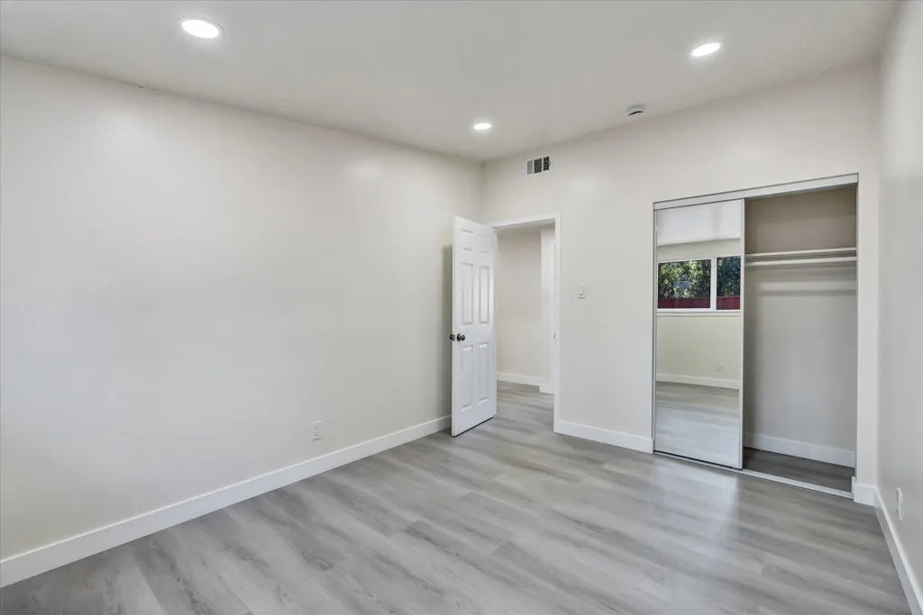 28315 Rochelle Ave, Hayward, California 94544 home-pic-33