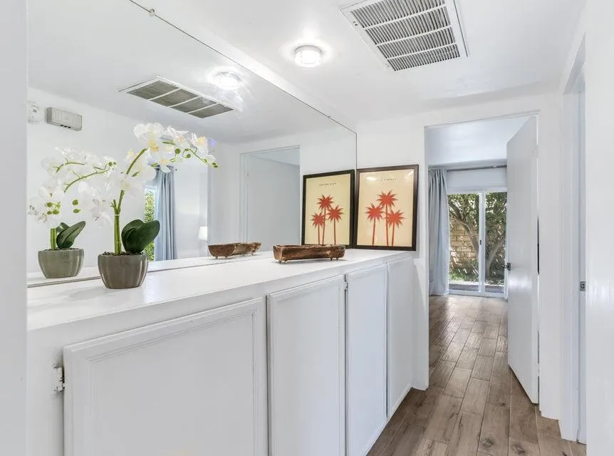 2901 Sunflower Circle W, Palm Springs, California 92262 home-pic-8