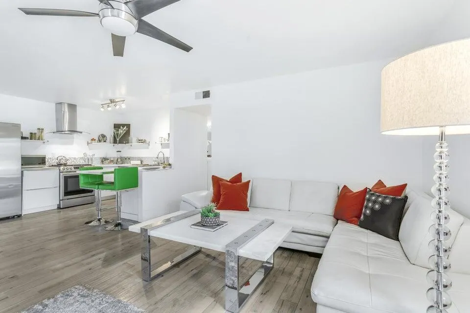 2901 Sunflower Circle W, Palm Springs, California 92262 home-pic-7