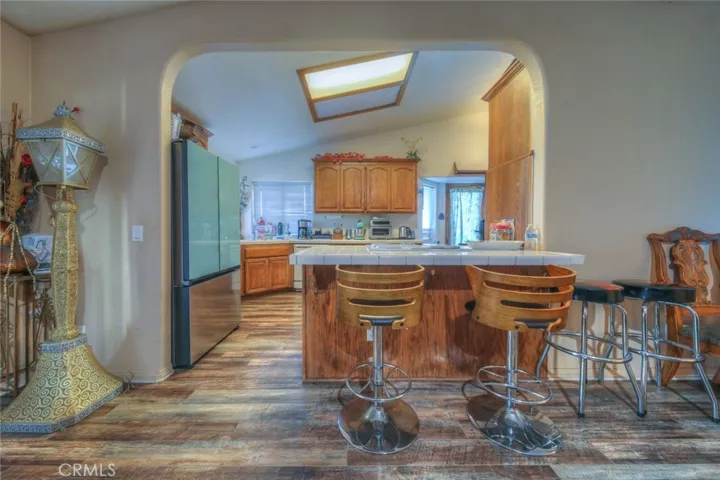 Pass through Kitchen to Family Room