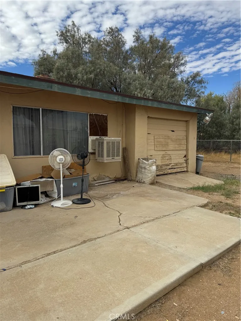 12006 Bartlett Avenue, Adelanto, California 92301 home-pic-4