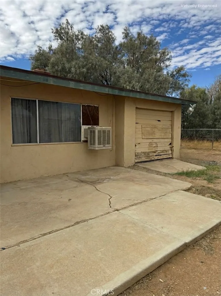 12006 Bartlett Avenue, Adelanto, California 92301 home-pic-3
