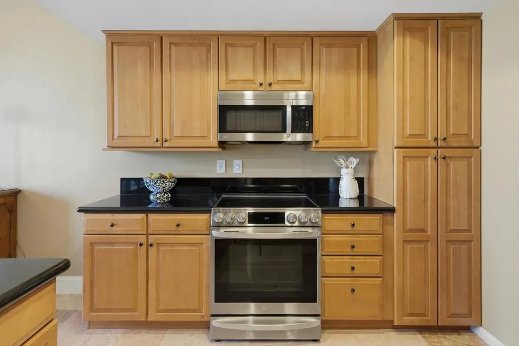 910 Island Drive 206, Rancho Mirage, California 92270 home-pic-20