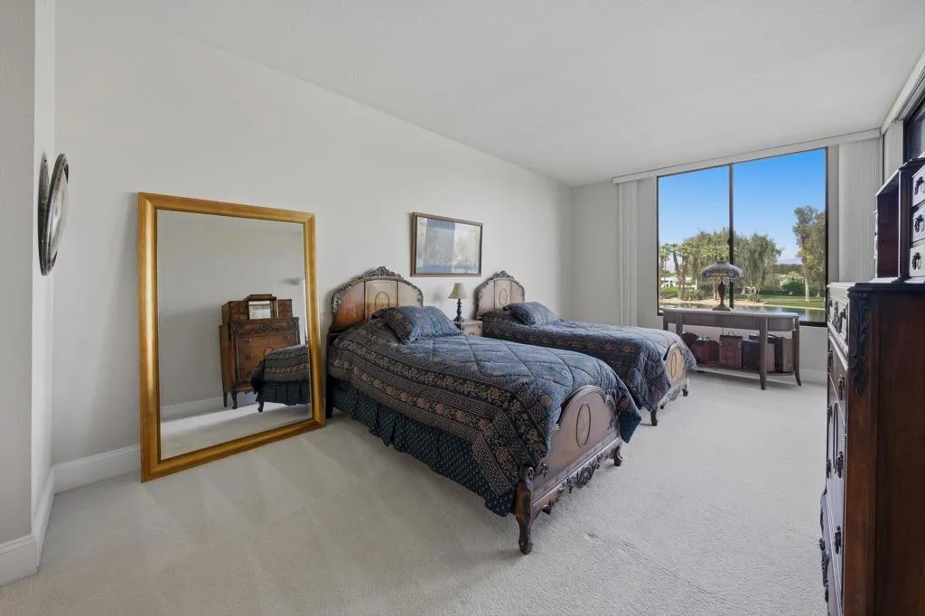 910 Island Drive 206, Rancho Mirage, California 92270 home-pic-27
