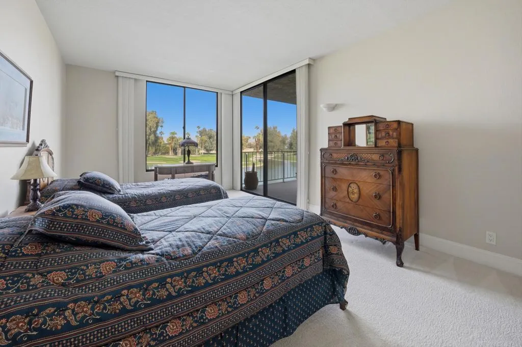 910 Island Drive 206, Rancho Mirage, California 92270 home-pic-28