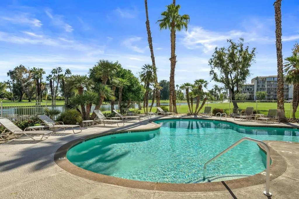 910 Island Drive 206, Rancho Mirage, California 92270 home-pic-35