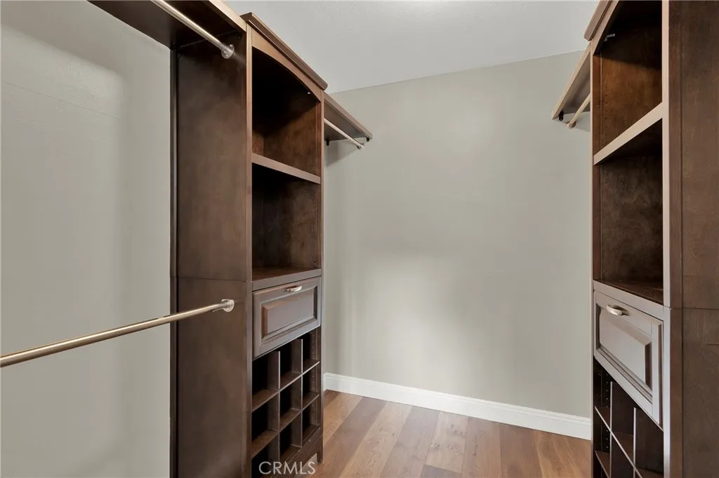 917 Helena, Costa Mesa, California 92626 home-pic-22